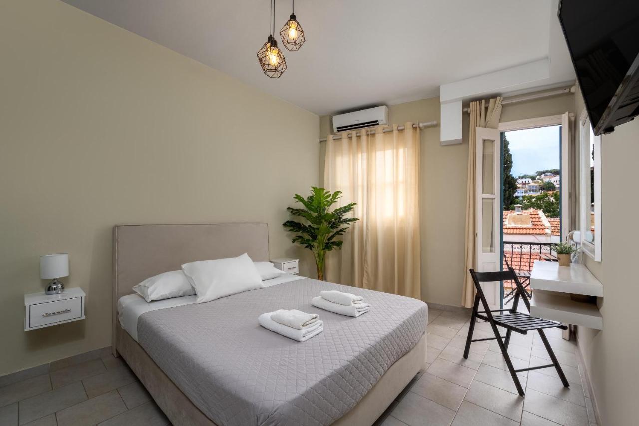 Maravelia'S Rooms Simi Exterior foto