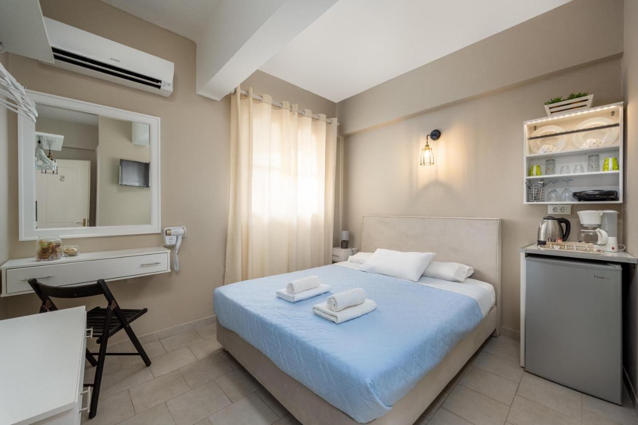 Maravelia'S Rooms Simi Exterior foto