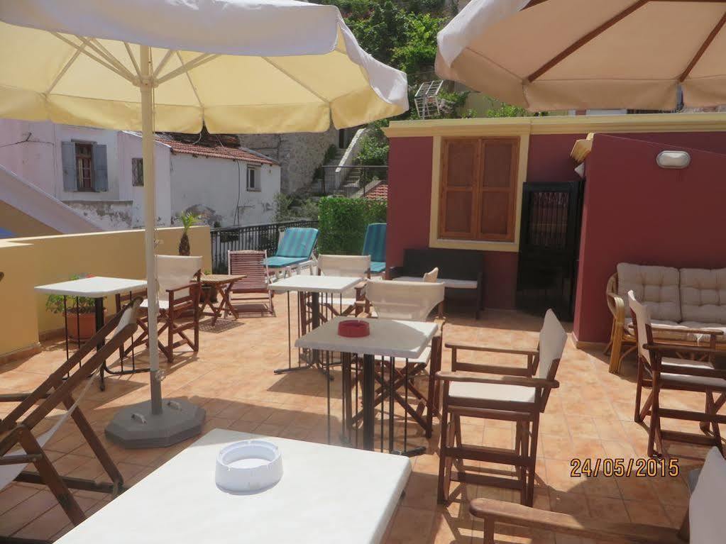 Maravelia'S Rooms Simi Exterior foto