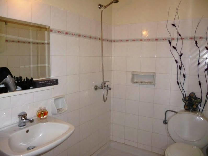 Maravelia'S Rooms Simi Exterior foto
